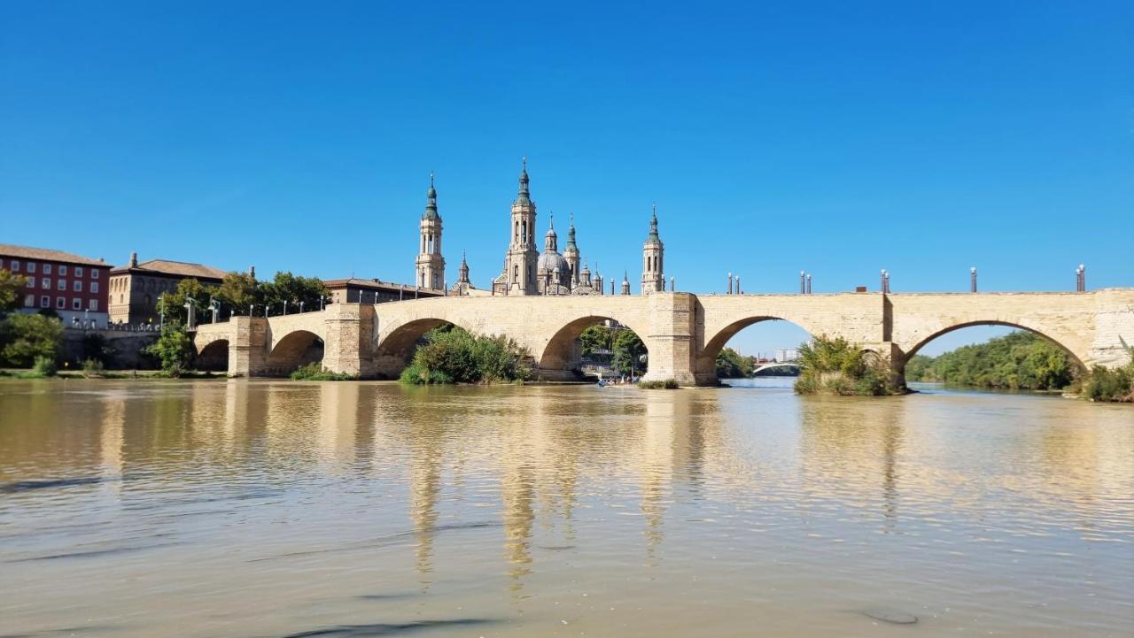 Apartamentos Zaragoza 3000 외부 사진