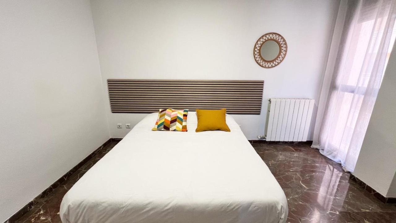 Apartamentos Zaragoza 3000 외부 사진